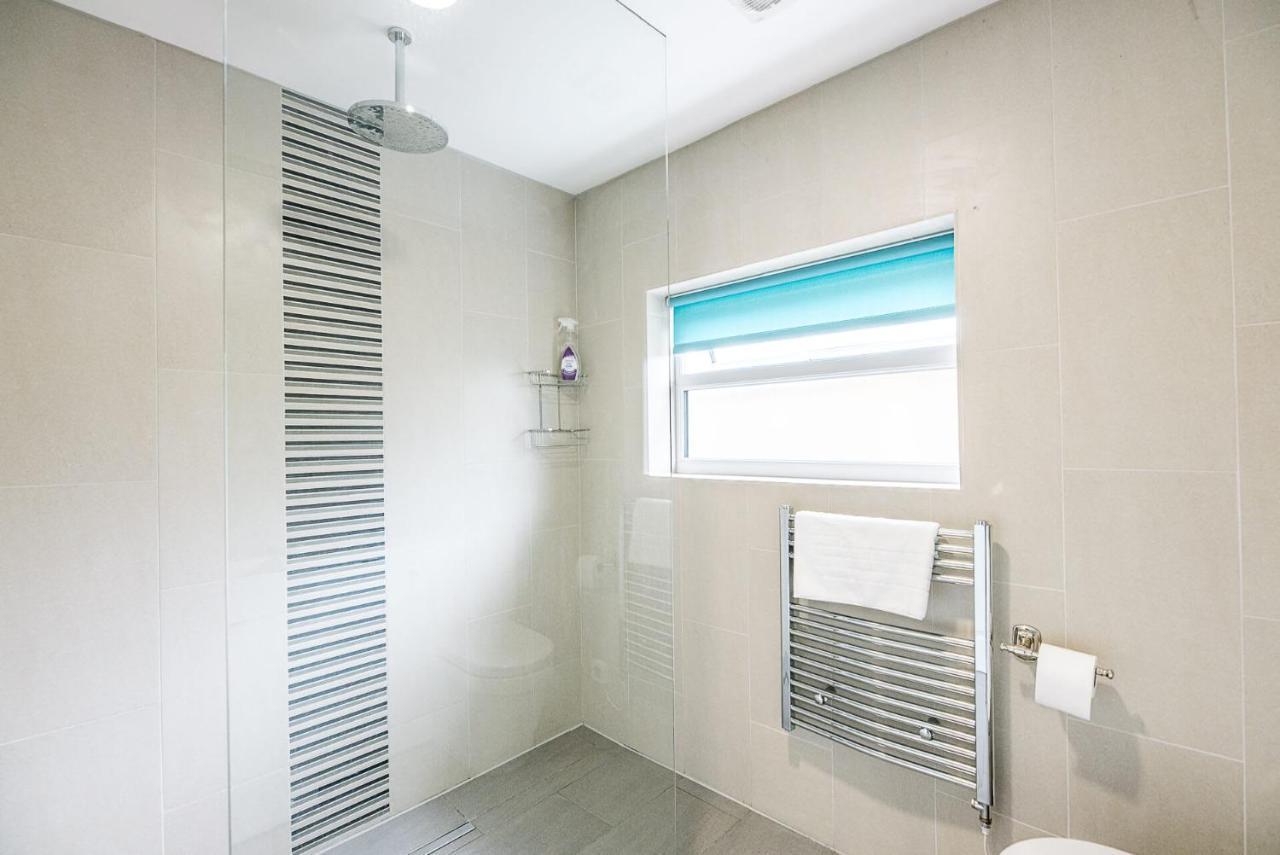 Grove Farm Bungalow With Swimming Pool, Dallinghoo Woodbridge Exteriör bild